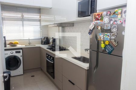 Cozinha e Área de Serviço de apartamento para alugar com 3 quartos, 71m² em Vila Santana, São Paulo