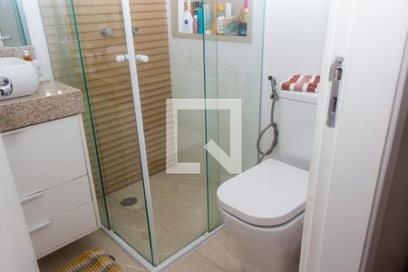 Banheiro da Suíte de apartamento para alugar com 3 quartos, 71m² em Vila Santana, São Paulo