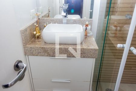 Banheiro da Suíte de apartamento para alugar com 3 quartos, 71m² em Vila Santana, São Paulo