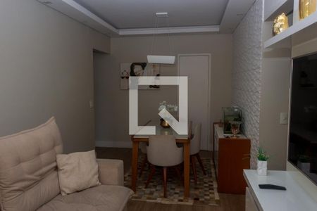 Sala de apartamento para alugar com 3 quartos, 71m² em Vila Santana, São Paulo