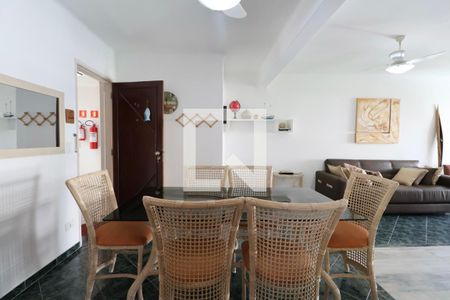 Sala de apartamento para alugar com 2 quartos, 78m² em Balneario Guarujá, Guarujá