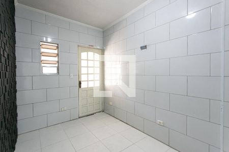 Quarto 2 de casa para alugar com 2 quartos, 90m² em Vila Carrão, São Paulo