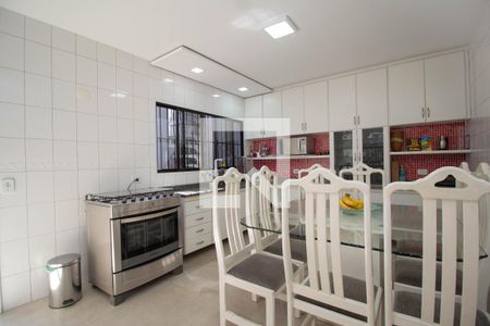 Cozinha de casa à venda com 3 quartos, 271m² em Vila Pereira Cerca, São Paulo