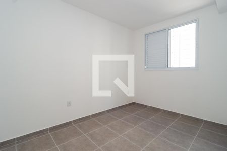 Quarto 1 de apartamento para alugar com 2 quartos, 40m² em Jardim Boa Vista (zona Oeste), Osasco
