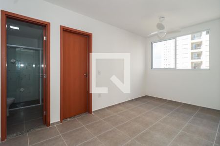 Sala de apartamento para alugar com 2 quartos, 40m² em Jardim Boa Vista (zona Oeste), Osasco