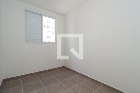 Quarto 2 de apartamento para alugar com 2 quartos, 40m² em Jardim Boa Vista (zona Oeste), Osasco