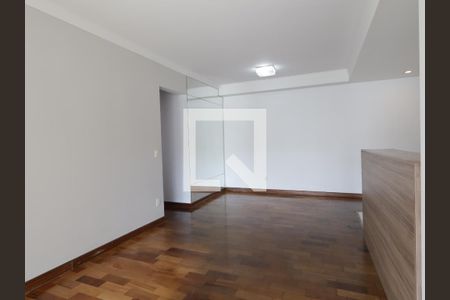 Sala de apartamento à venda com 2 quartos, 75m² em Vila Andrade, São Paulo