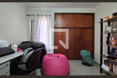 Quarto de apartamento à venda com 3 quartos, 84m² em Campestre, Santo André