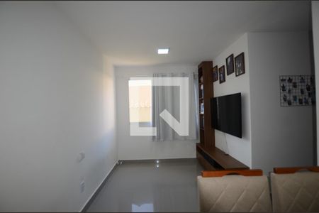 Sala de apartamento para alugar com 2 quartos, 44m² em Guaratiba, Rio de Janeiro