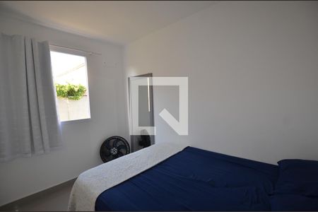 Quarto 2 de apartamento para alugar com 2 quartos, 44m² em Guaratiba, Rio de Janeiro