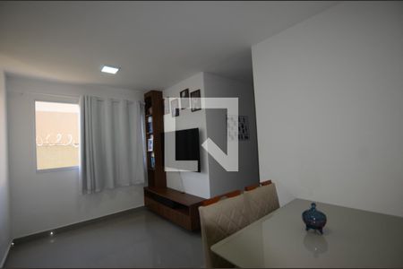 Sala de apartamento para alugar com 2 quartos, 44m² em Guaratiba, Rio de Janeiro