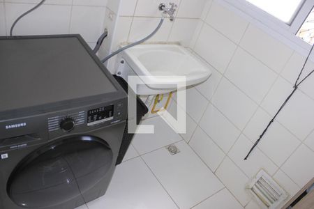 Lavanderia de apartamento à venda com 3 quartos, 64m² em Ponte Grande, Guarulhos