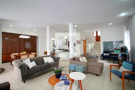 Sala de casa à venda com 5 quartos, 400m² em Santa Lúcia, Belo Horizonte