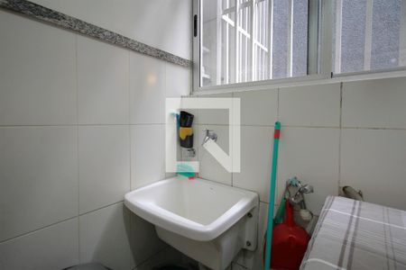 Área de Serviço de casa à venda com 5 quartos, 400m² em Santa Lúcia, Belo Horizonte