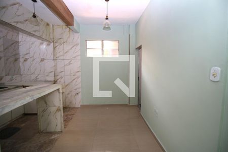 Sala  de apartamento para alugar com 3 quartos, 70m² em Penha Circular, Rio de Janeiro