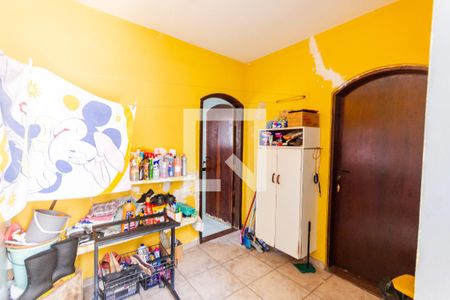 Área de Serviço de casa à venda com 4 quartos, 417m² em Vila Francisco Matarazzo, Santo André