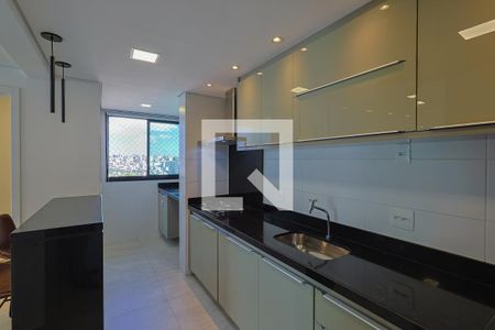Cozinha de apartamento à venda com 3 quartos, 80m² em Prado, Belo Horizonte