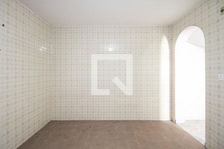 Cozinha de casa para alugar com 2 quartos, 60m² em Vila Santa Isabel, São Paulo
