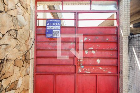 Fachada/ Placa de casa para alugar com 2 quartos, 60m² em Vila Santa Isabel, São Paulo