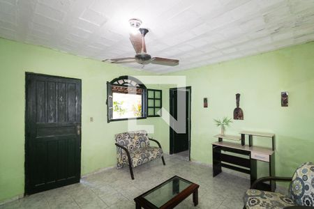 Sala de casa para alugar com 1 quarto, 101m² em Guaratiba, Rio de Janeiro