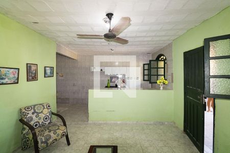 Sala de casa para alugar com 1 quarto, 101m² em Guaratiba, Rio de Janeiro