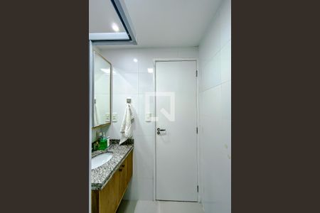 Banheiro de apartamento à venda com 2 quartos, 45m² em Quarta Parada, São Paulo