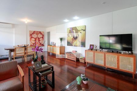 Sala de apartamento à venda com 3 quartos, 156m² em Barra da Tijuca, Rio de Janeiro