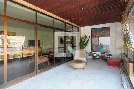 Varanda de apartamento à venda com 3 quartos, 156m² em Barra da Tijuca, Rio de Janeiro