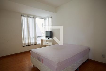 Quarto de kitnet/studio para alugar com 1 quarto, 45m² em Lourdes, Belo Horizonte