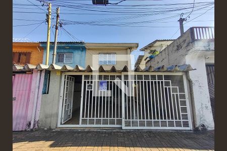 Fachada de casa à venda com 4 quartos, 150m² em Vila Nilo, São Paulo