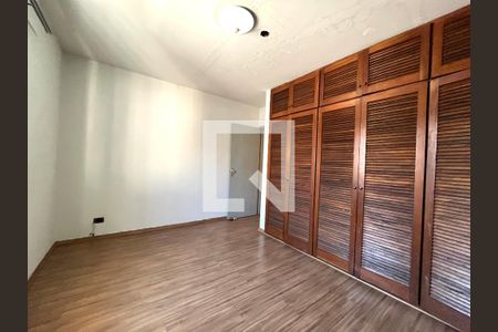 Quarto 1 de casa à venda com 3 quartos, 144m² em Vila Fachini, São Paulo