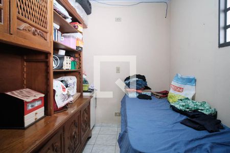 Quarto 1 de casa à venda com 4 quartos, 600m² em Vila Domitila, São Paulo