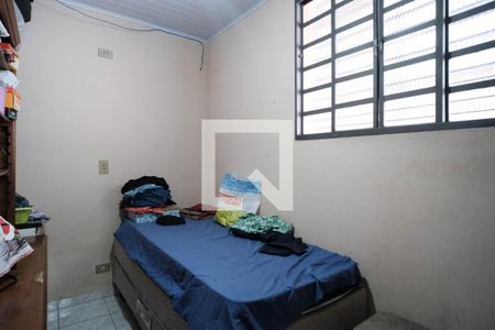 Quarto 1 de casa à venda com 4 quartos, 600m² em Vila Domitila, São Paulo