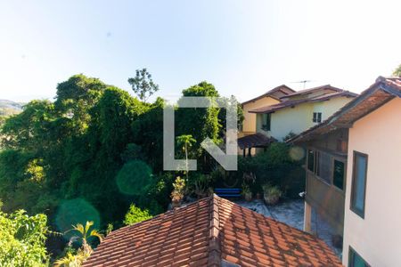 Vista da Suíte 1 de casa de condomínio à venda com 5 quartos, 320m² em Matapaca, Niterói