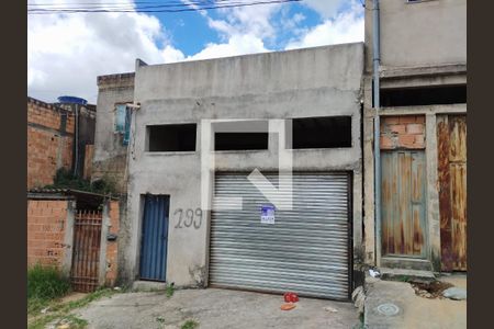 Fachada /Plaquinha Instalada de casa para alugar com 1 quarto, 100m² em Bonsucesso, Belo Horizonte