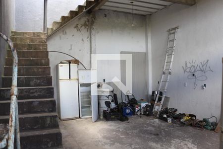 Garagem de casa para alugar com 1 quarto, 100m² em Bonsucesso, Belo Horizonte