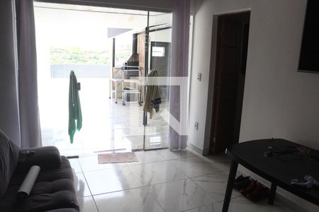 Sala de casa para alugar com 1 quarto, 100m² em Bonsucesso, Belo Horizonte