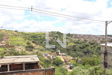 Vista de casa para alugar com 1 quarto, 100m² em Bonsucesso, Belo Horizonte