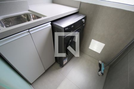 Área de Serviço de apartamento para alugar com 2 quartos, 47m² em Vila Suzana, São Paulo