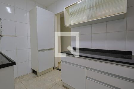 Cozinha de apartamento à venda com 3 quartos, 70m² em Padre Eustáquio, Belo Horizonte