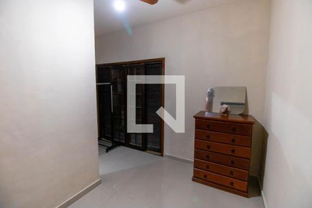 Suíte de casa para alugar com 3 quartos, 120m² em Santa Rosa, Niterói