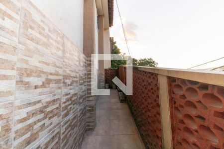 Área externa de casa para alugar com 3 quartos, 120m² em Santa Rosa, Niterói