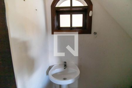 Lavabo de casa para alugar com 3 quartos, 120m² em Santa Rosa, Niterói