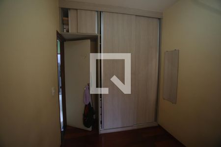 Quarto 1 de apartamento para alugar com 3 quartos, 87m² em Buritis, Belo Horizonte