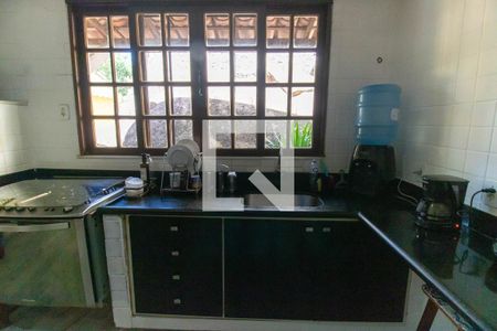 Cozinha de casa de condomínio à venda com 4 quartos, 310m² em Vila Progresso, Niterói