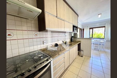Cozinha de casa de condomínio à venda com 4 quartos, 460m² em Ivoturucaia, Jundiaí