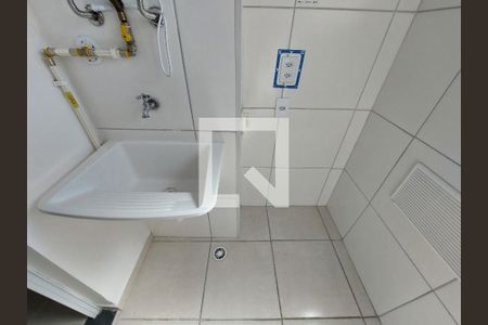 Área de Serviço de apartamento para alugar com 2 quartos, 51m² em Vila Sofia, São Paulo