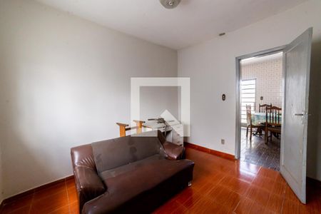 Quarto 2 de casa para alugar com 3 quartos, 290m² em Santa Cruz, Belo Horizonte