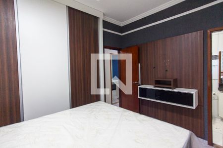 Suite de casa para alugar com 3 quartos, 250m² em Laranjeiras, Uberlândia