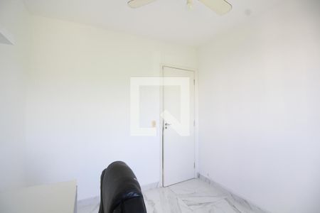 Quarto 1 de apartamento para alugar com 2 quartos, 51m² em Taquara, Rio de Janeiro